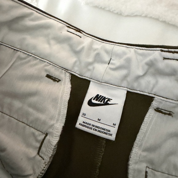 Nike Womens Khaki Green Chinos - Picture 3 of 10